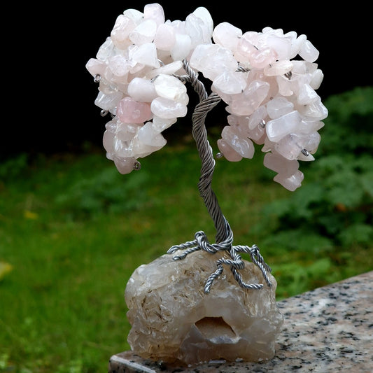 Дръвче с естествени камъни розов кварц, дръвчета с полускъпоценни естествени камъни, дървото на дома и късмета, дърво на любовта и семейството, дървото на живота, дръвчета с камъни, дръвче с кристали, подарък уникат, уникални подаръци за човек който си има всичко