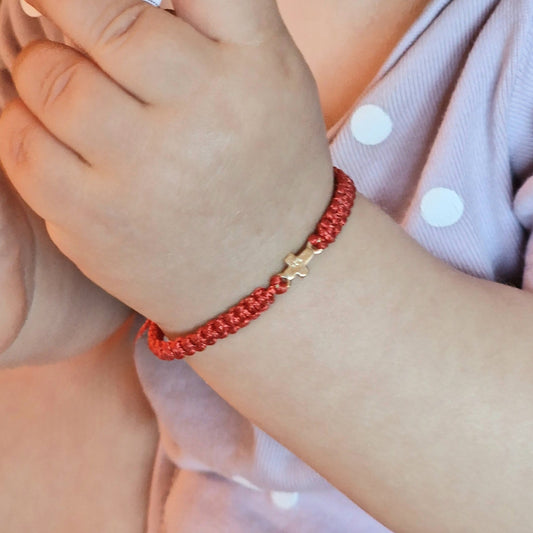 Златно кръстче за бебе подарък, подарък за кръщене златно кръстче с червен конец, златни кръстчета за бебе, персонализирани подаръци за бебе злато, подарък за бебе с име, кръстче за бебе злато подарък при раждане на бебе, златно кръстче за бебе момиче луксозни подаръци за бебе, подарък за новородено бебе злато