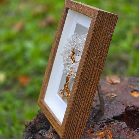 Дървото на Живота в Рамка от Естествени Камъни Планински Кристал Уникален Подарък