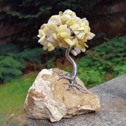 Дървото на Живота от Естествени Полускъпоценни Камъни Уникален Подарък