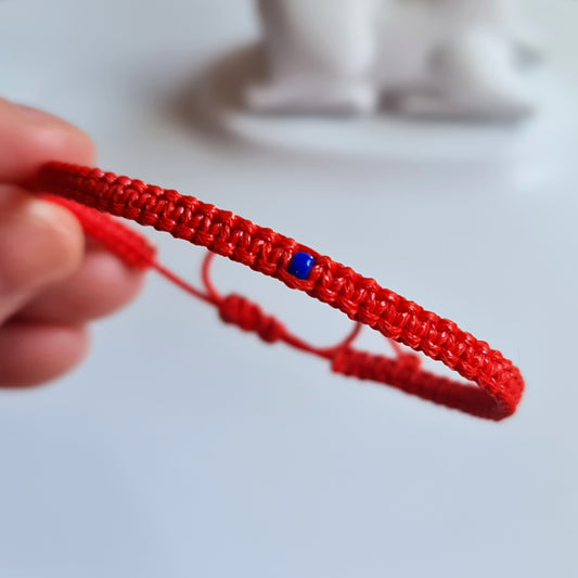 червен конец за новородено против уроки гривна с червен конец за новородено бебе гривна с червен конец за жена дамска гривна с червен конец мъжки гривни с червен конец