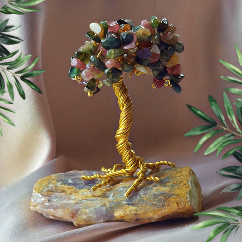 Дръвчета с камъни турмалин, дръвче от естествени камъни, дървото на живота от камъни