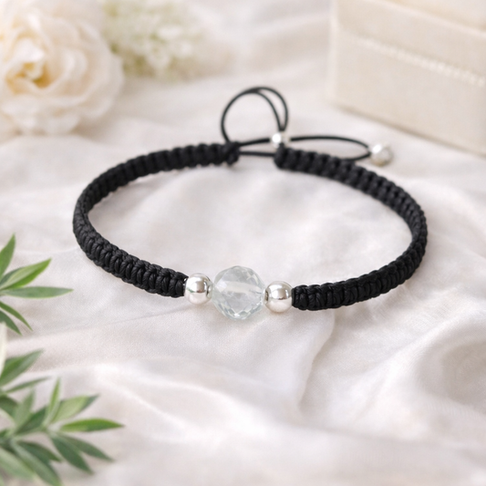 Гривни с черен конец, дамски и мъки бижута гривни с черен конец и сребро и скъпоценен камък топаз